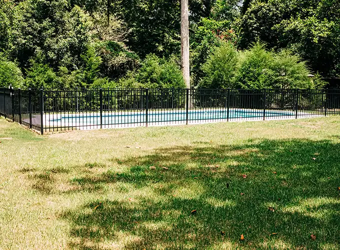 fence installation around pool in Springfield IL